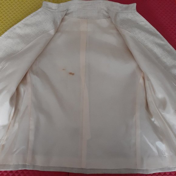 "Arenzano" (Gary Stuart) linen jacket & skirt suit - Picture 3 of 4